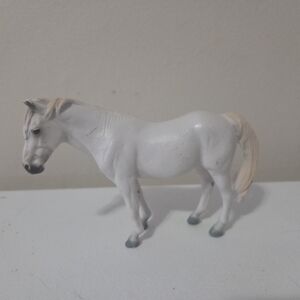 CollectA Grey Camargue Mare * 88749 Breyer Corral Pals Model Horse